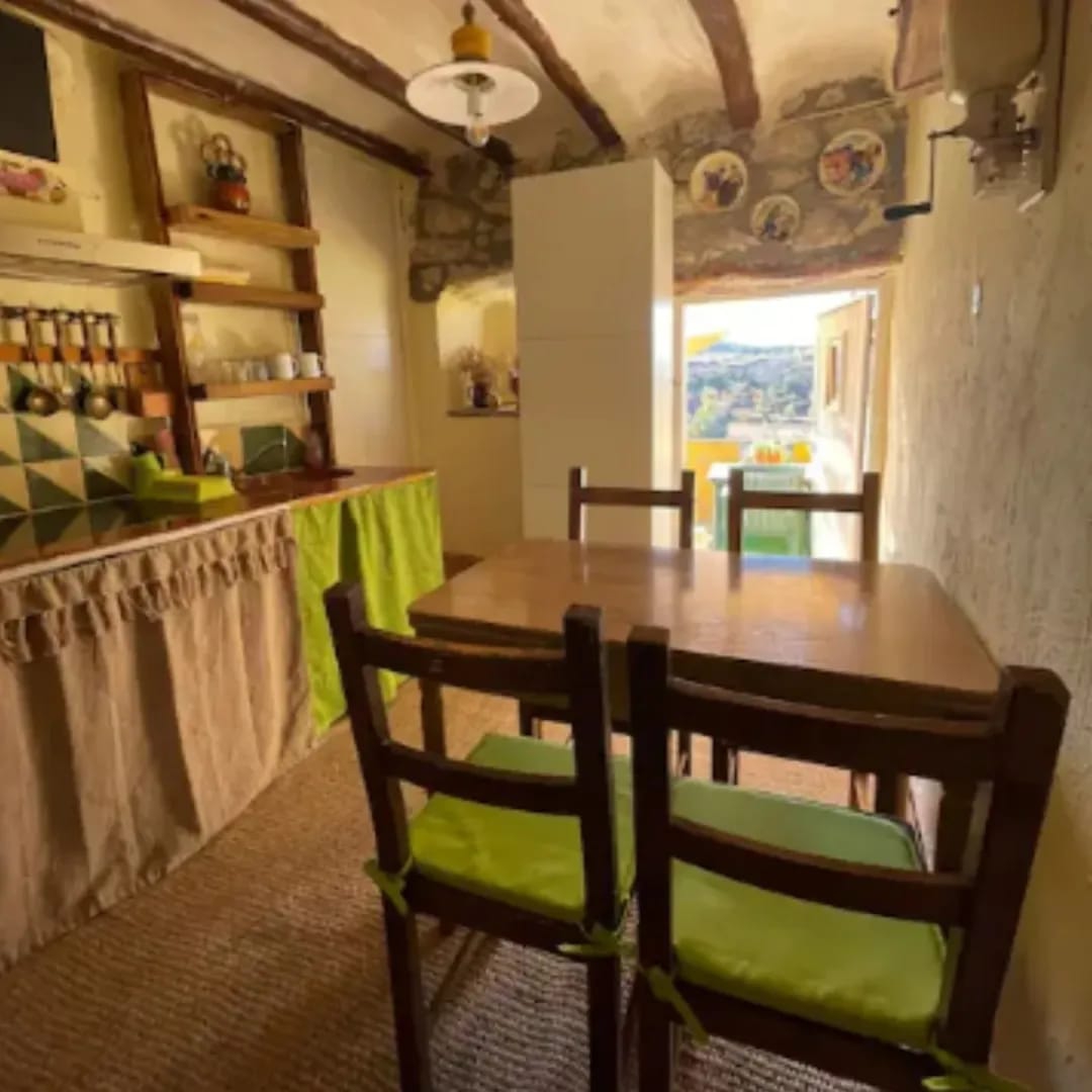 Es lloga casa a juncosa de les garrigues 